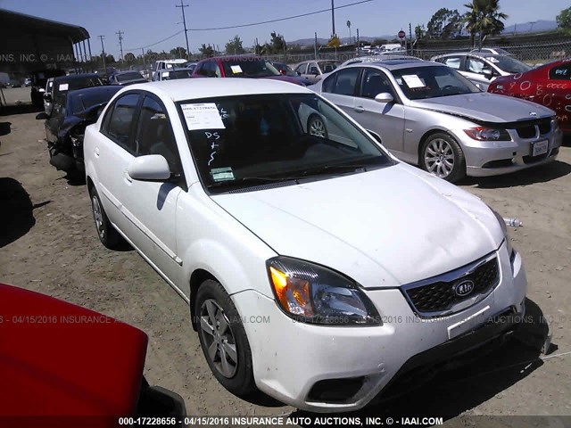 Kia Rio Lx 2010