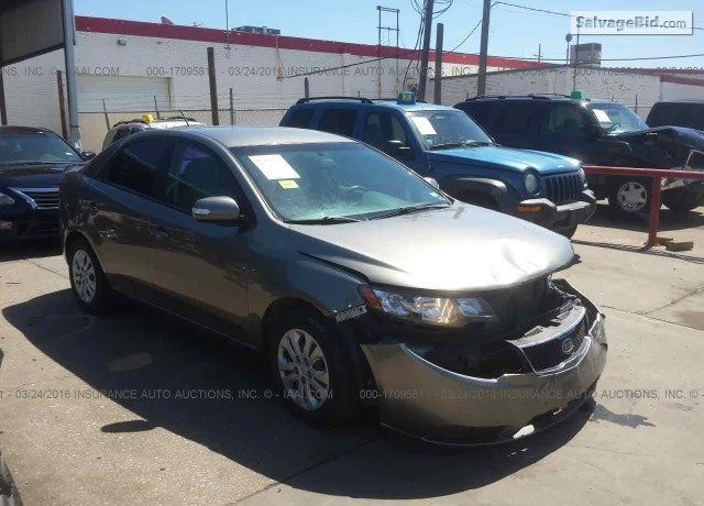 Kia Forte EX 2010