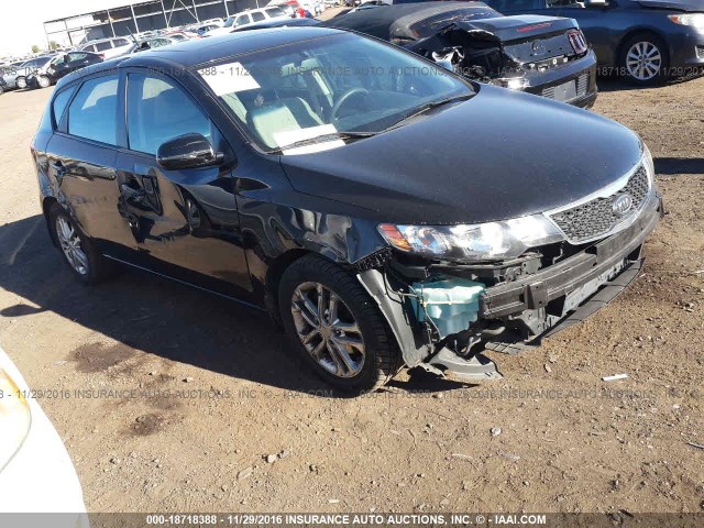Kia Forte EX HB 2012