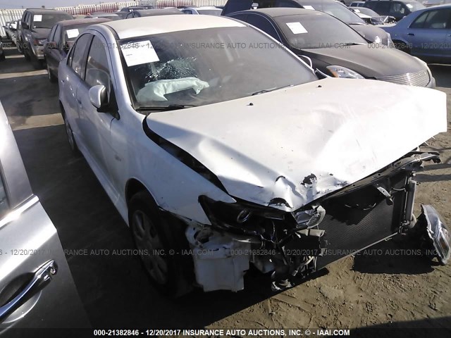 Mitsubishi Lancer ES 2013