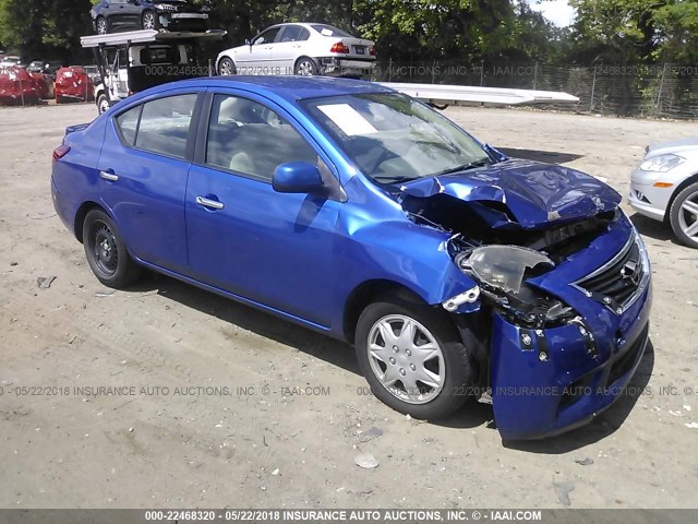 Nissan Versa SV 2013