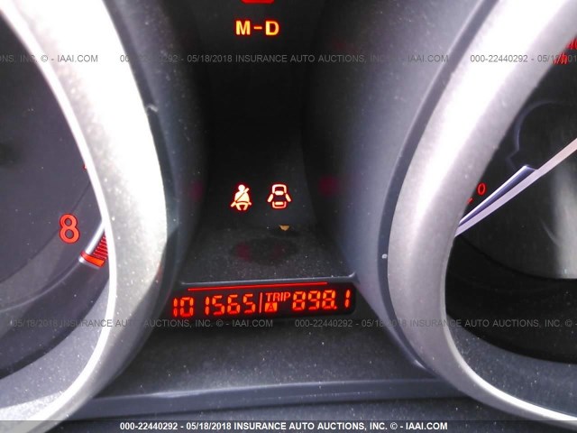 22440292_7_I